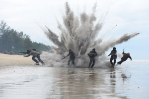 [REVIEW] 5 Explosive Reasons Why 'Polis Evo 2' Will Blow Your Mind